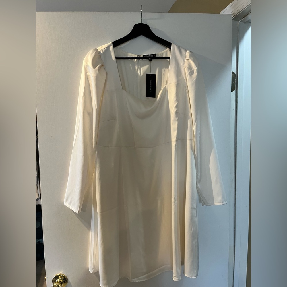 NWT White Plus Dress, square neck, puff sleeve